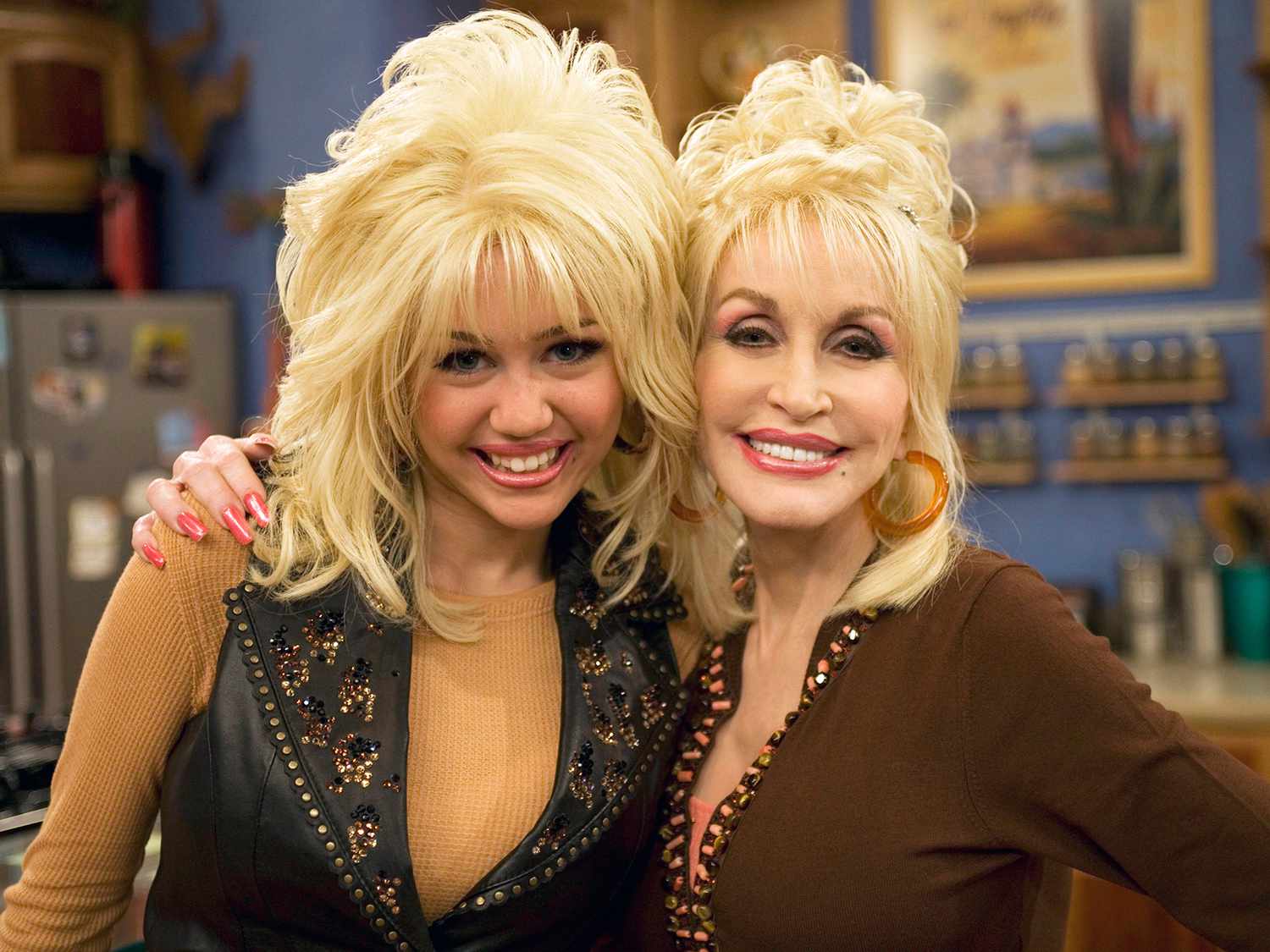Dolly Parton’s Shocking Announcement Has Fans Screaming