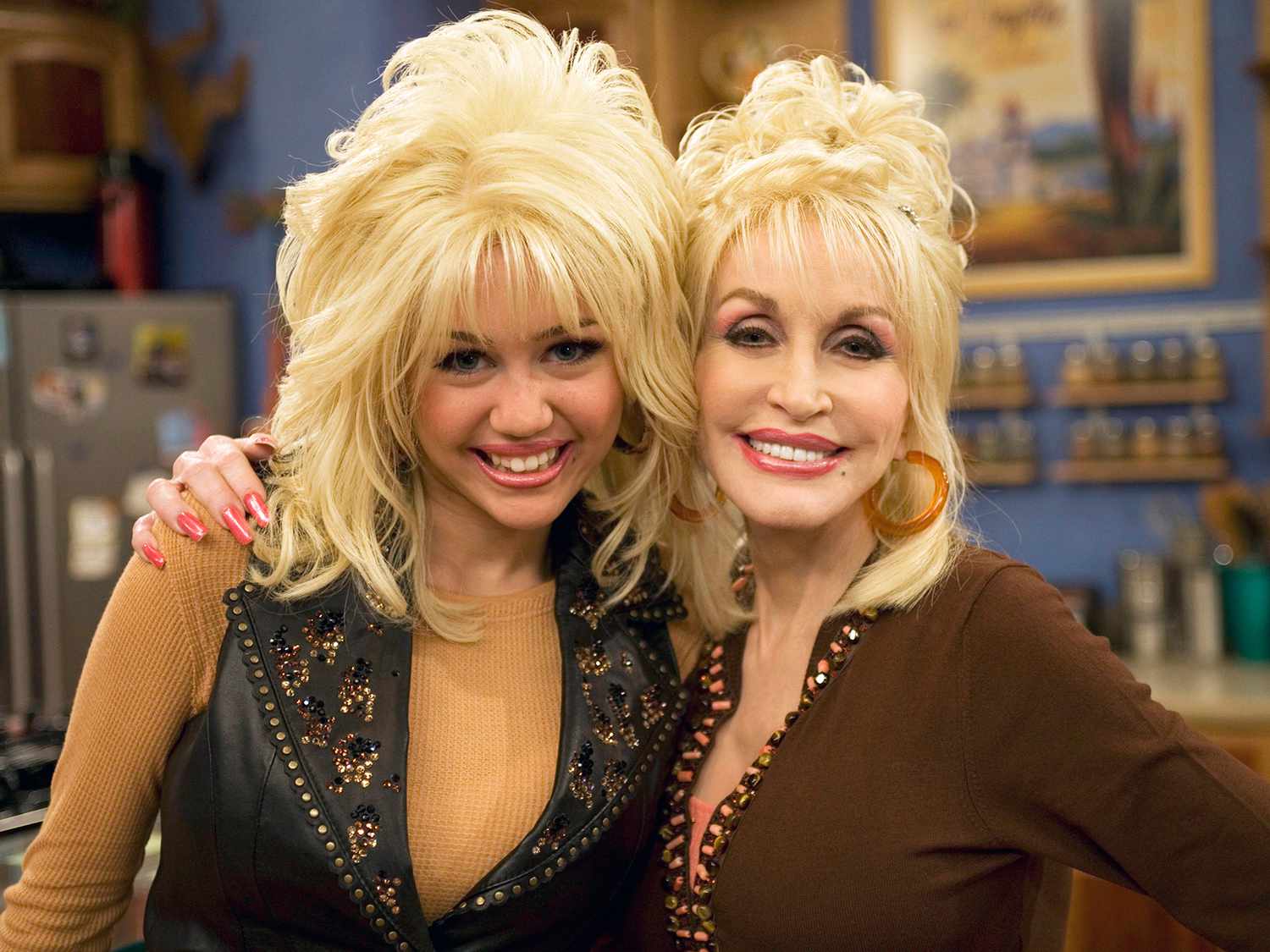 Dolly Parton’s Shocking Announcement Has Fans Screaming Dolly Parton’s Shocking Announcement Has Fans Screaming