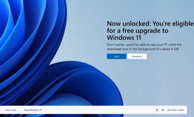 Windows 10 is nagging users with full-screen Windows 11 “free upgrade” notifications